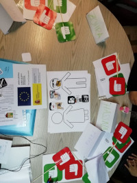 MATERIAL ESCOLAR